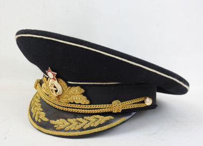 URSS. Casquette d'amiral soviétique en drap...