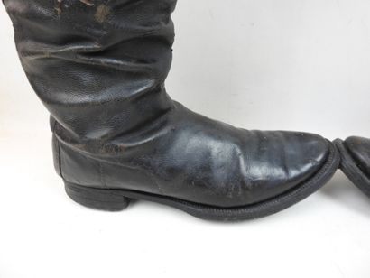 FRANCE. Paire de bottes de cavalerie hautes...