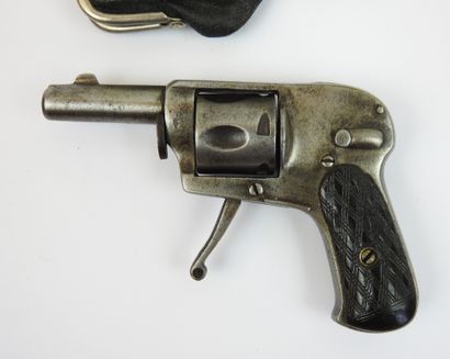 FRANCE. Small Velodog Hammerless centerfire...