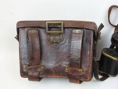 GERMANY. Pair of Dienstglas DF 03 binoculars...