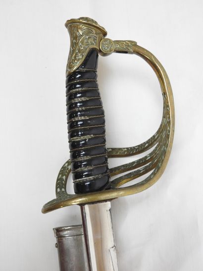 BELGIQUE. Sabre d'officier modèle 1889, garde...