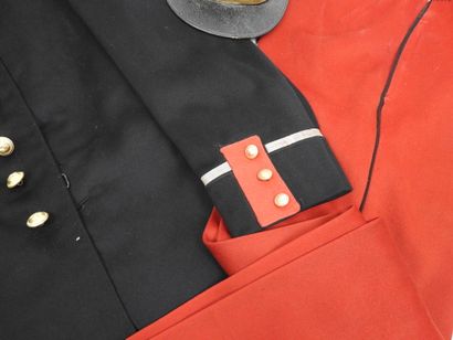 FRANCE. Uniforme d'un adjudant du 170e d'infanterie...