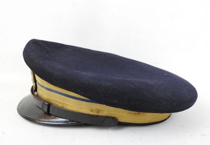 ITALIE. Casquette d'officier de santé subalterne...