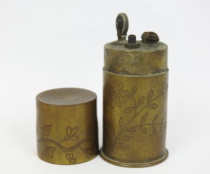 FRANCE. Gros briquet gravée 