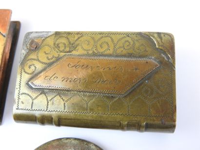 FRANCE. Suite de 4 briquets dont deux en...
