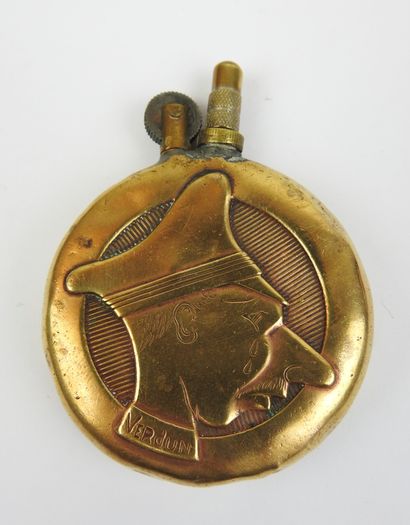 
FRANCE. Grand briquet circulaire Kronprinz,...