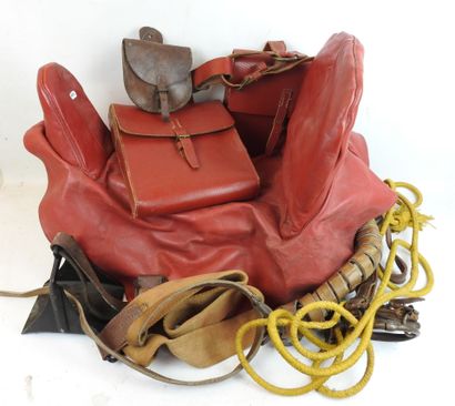 FRANCE. Selle de Spahis à arçon en bois avec...