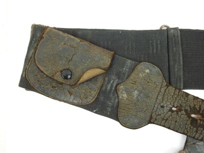 FRANCE. Ceinture d'officier en toile élastique,...