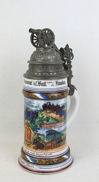 ALLEMAGNE. Chope de réserviste en porcelaine...