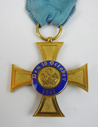PRUSSE. Ordre royal de la couronne, croix...