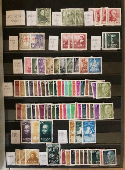 4 albums Espagne & colonies espagnoles neufs...