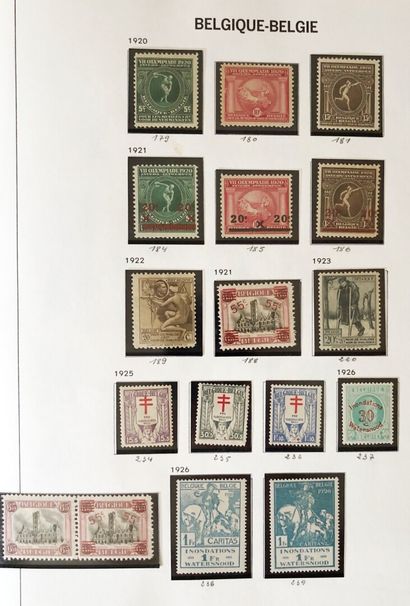1 collection de Belgique en 2 albums DAVO...