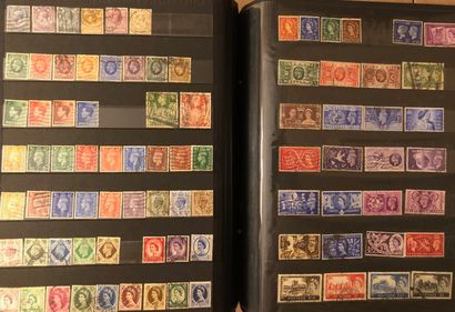 1 carton avec 3 gros albums anciens (42 pages,...