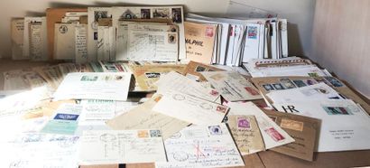 1 carton avec + 680 lettres et cartes postales,...