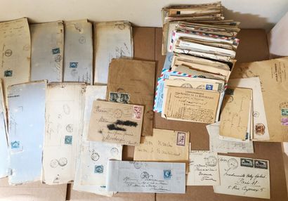 1 boite à chaussure avec + de 900 lettres...