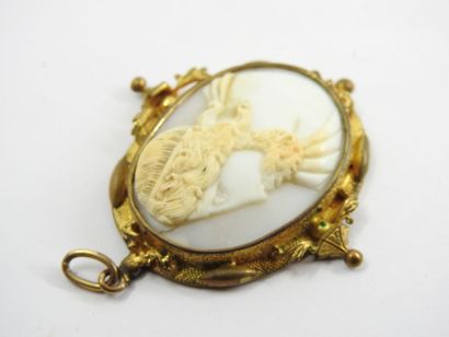 CAMEE PENDANT in gilt metal decorated with...