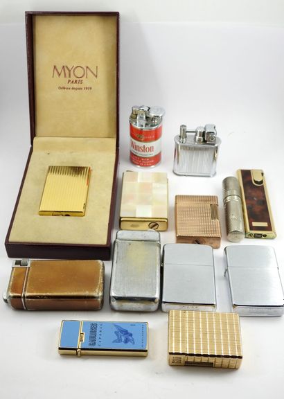 COLLECTION 13 lighters including a Myon in...