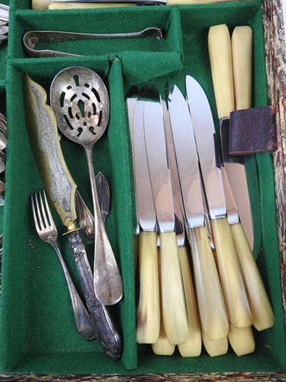ERCUIS: Twelve large silver-plated flatware...