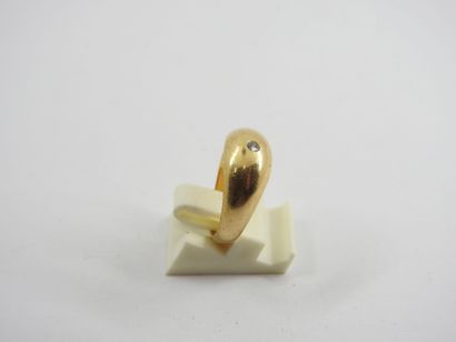 Ring in yellow gold 750 thousandths decorated...
