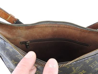 LOUIS VUITTON-PARIS: Bagatelle shoulder bag...