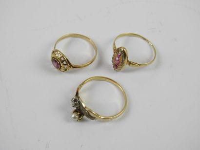 Lot of gold 750 thousandth including three...