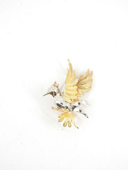 BROCHURE bird in yellow and white gold, gold...