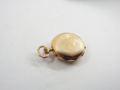 WATCH OF NECK in yellow gold 750 thousandths....