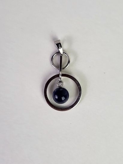Pendant in 18K (750°/°°) white gold centered...