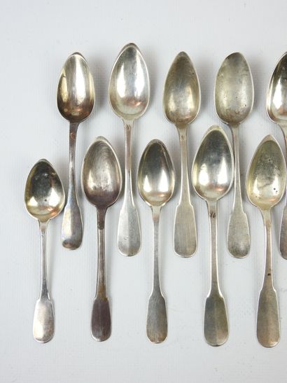 TWENTY COFFEE SPoons in silver model plain....