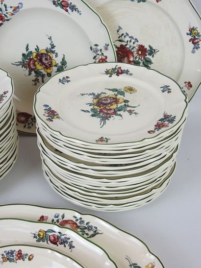 VILLEROY ET BOCH: Part of earthenware table...