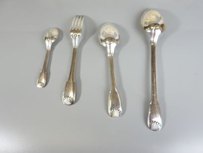 ERCUIS: silver-plated metal MENAGERE shell...