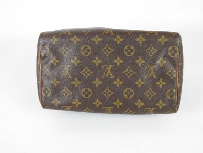 LOUIS VUITTON-PARIS: Speedy handbag in monogram...