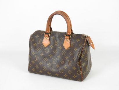 LOUIS VUITTON-PARIS: Speedy handbag in monogram...