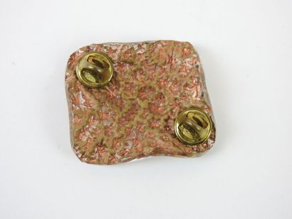 BALLOU REG'D : Brooch.