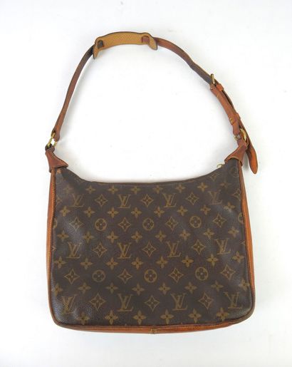 LOUIS VUITTON-PARIS: Bagatelle shoulder bag...
