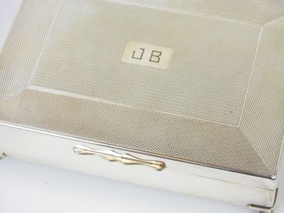 CIGARETTES BOX in silver plated metal of...