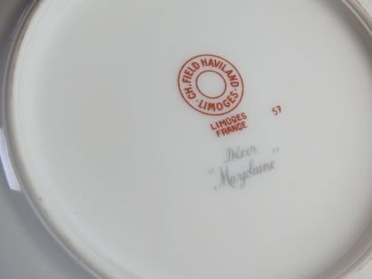 Ch. FIELD HAVILAND: Porcelain dinner service...