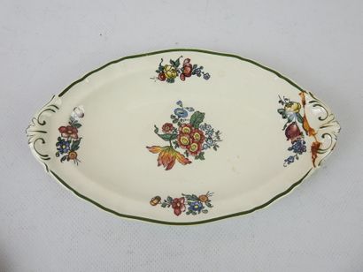 VILLEROY ET BOCH: Part of earthenware table...