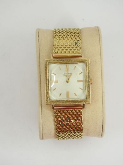 LONGINES: Men's wristwatch in yellow gold...