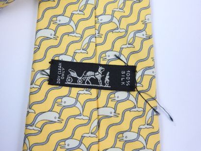 HERMES - Paris : Silk tie with dolphin design....