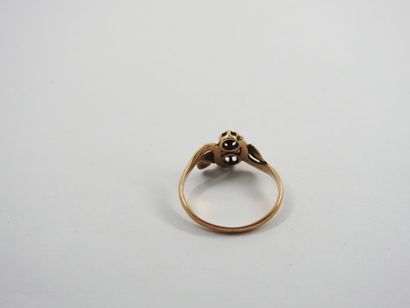 Ring in yellow gold 750 thousandths decoration...