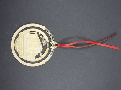 West Alabama Memories circular pendant. N°1262....