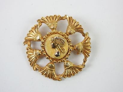 L'OR DU SOIR PARIS: Brooch - round pendant...
