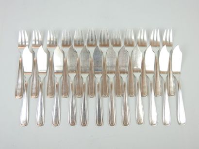 TWELVE FISH CUTLERY in silver plated metal....