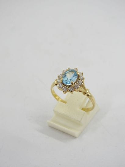 RING in yellow gold 750 thousandths decorated...