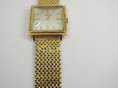 LONGINES: Men's wristwatch in yellow gold...