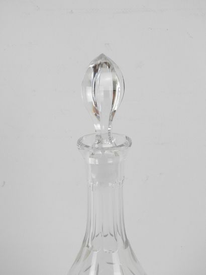 Carafe in cut crystal. H.37.5 cm