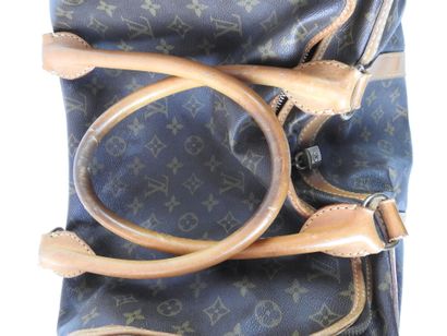LOUIS VUITTON - Paris : Shoe bag in canvas...