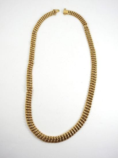 NECKLACE curb chain in yellow gold 750 thousandth....