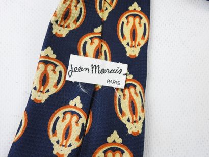 JEAN MARAIS : Rare tie in silk cabochons...